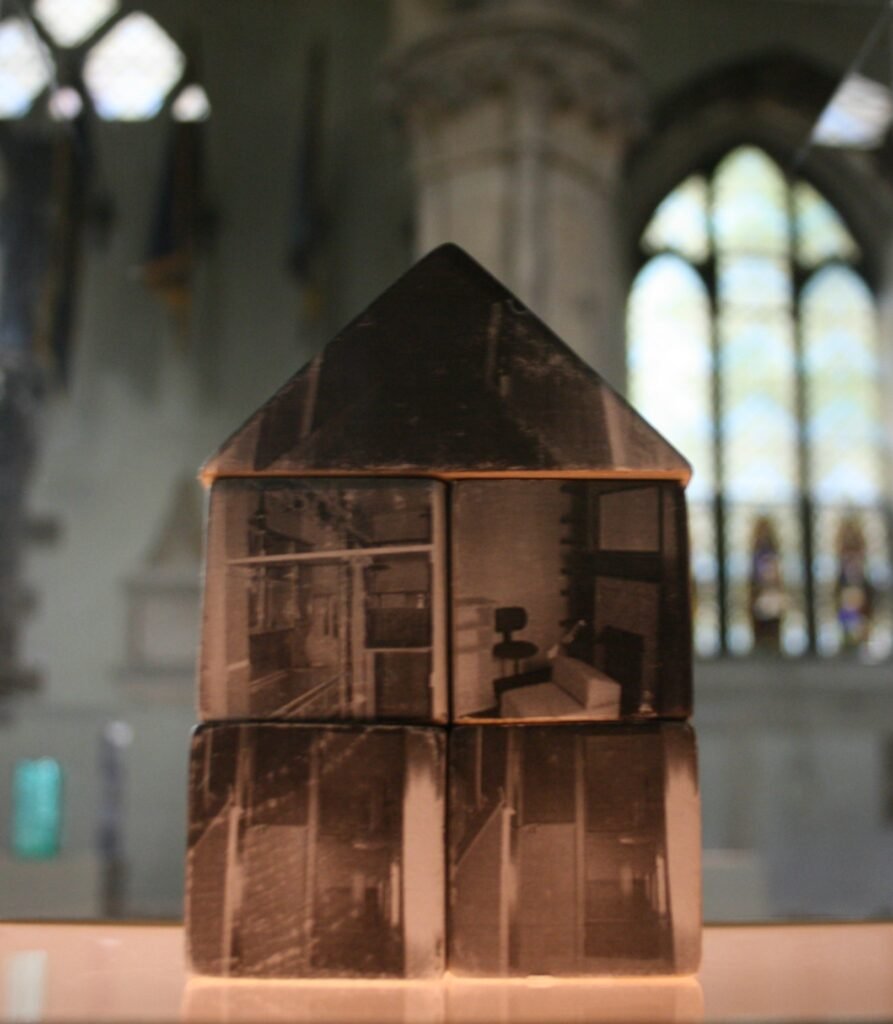 'weird love nil win', 2017